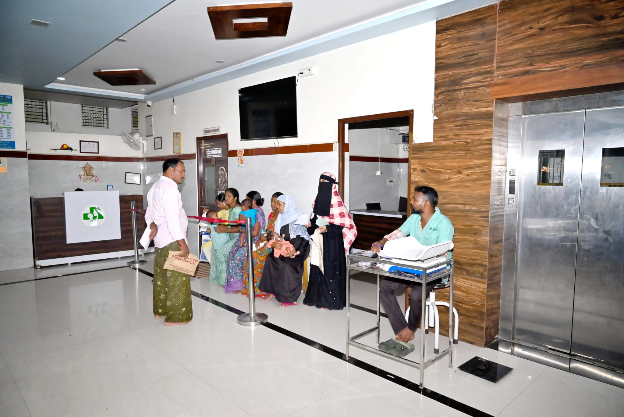 Dr. Channabasavaraj T. Patil & Dr. Pallavi C. Patil — Janani Medical Founders